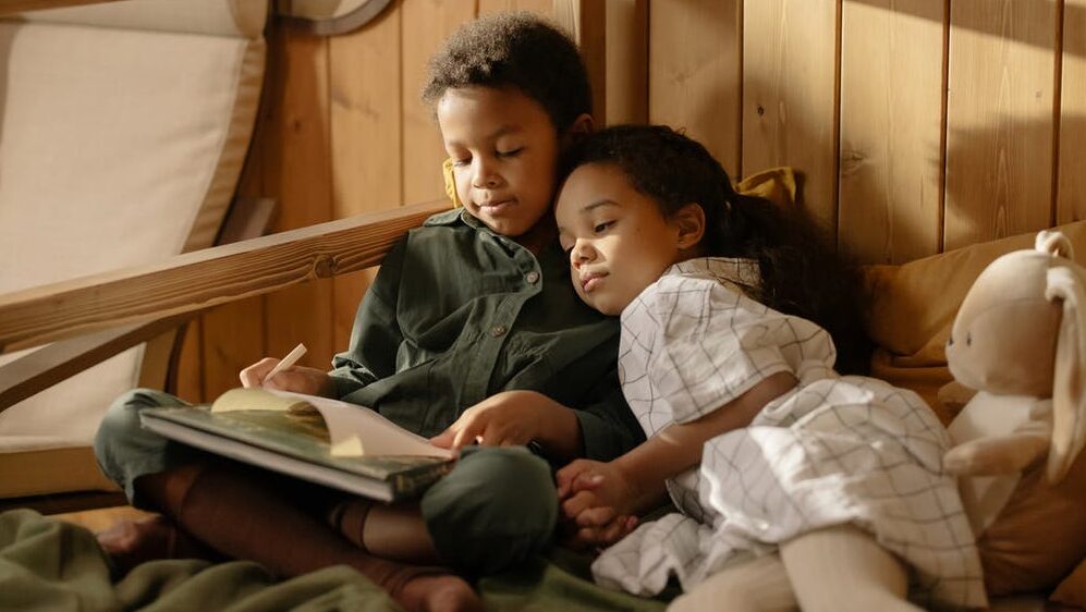 子供を早く寝かせる方法やタイムスケジュール一挙公開 理由やコツなど細かくご紹介します 新米パパの子育て奮闘記 パパによる子育てブログ