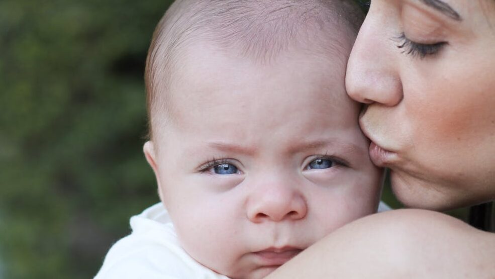 新生児のしゃっくりが毎日（ミルクや授乳後）止まらない…原因は？多い病気は？止める方法は？のイメージ画像9