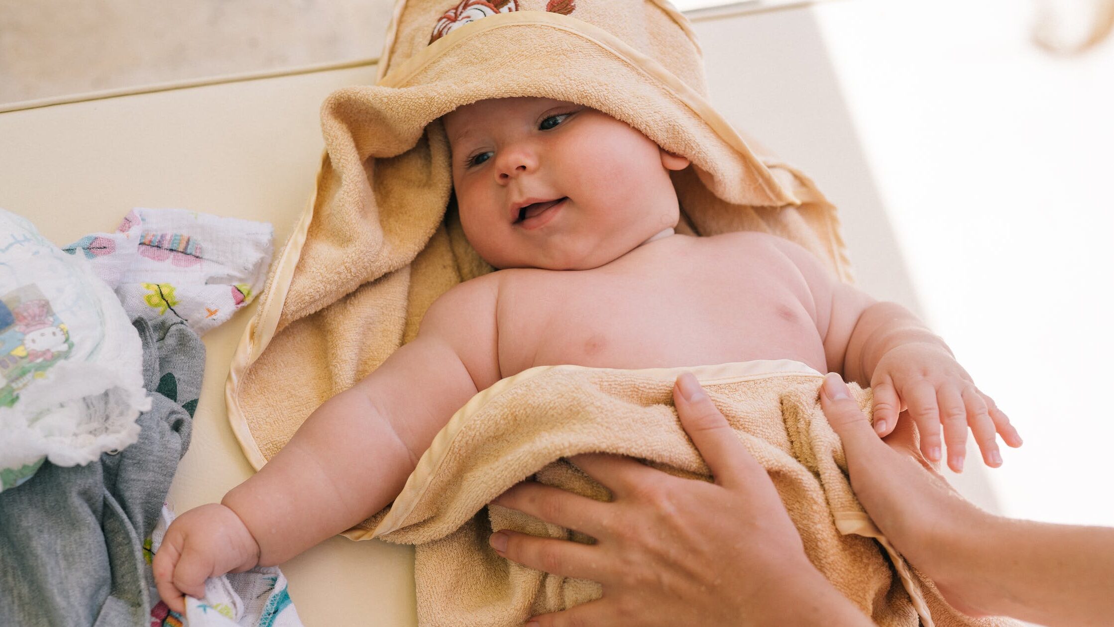 新生児のしゃっくりが毎日（ミルクや授乳後）止まらない…原因は？多い病気は？止める方法は？のイメージ画像7