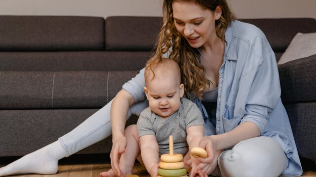赤ちゃんを叩く そんな経験ありますか つい我が子に手を上げた 上げてしまいそうになったときに読んで欲しい 新米パパの子育て奮闘記 パパによる子育てブログ 赤ちゃんを叩く そんな経験ありますか つい我が子に手を上げた 上げてしまいそうになったときに読んで欲しい 新米パパの子育て奮闘記 パパによる子育てブログ